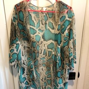 Turquoise snake print kimono